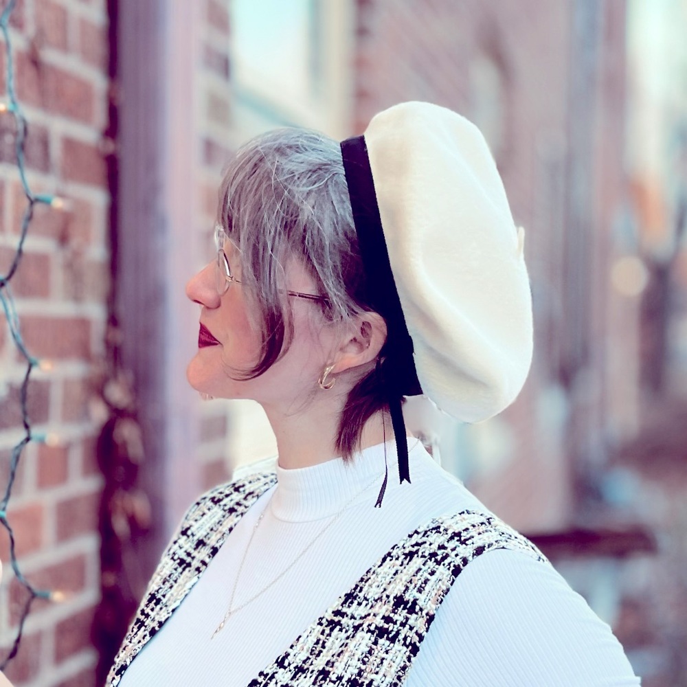 Vintage Beret- Kangol - Cream & Black Ribbon 🎀  sz S EUC